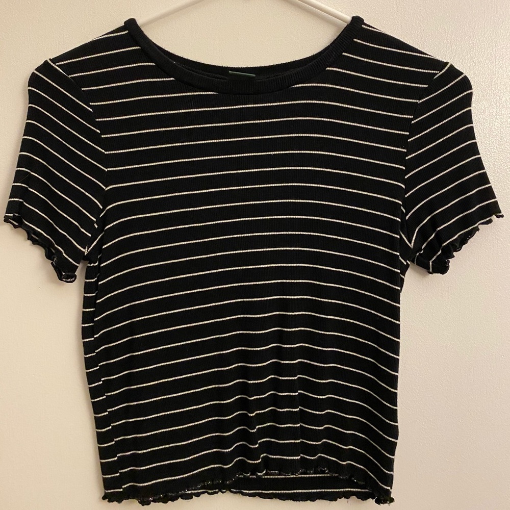striped crop tee